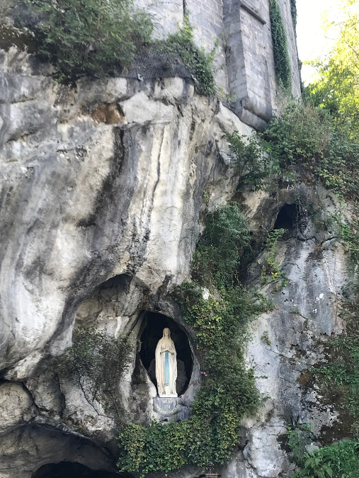 france-cave-grotto